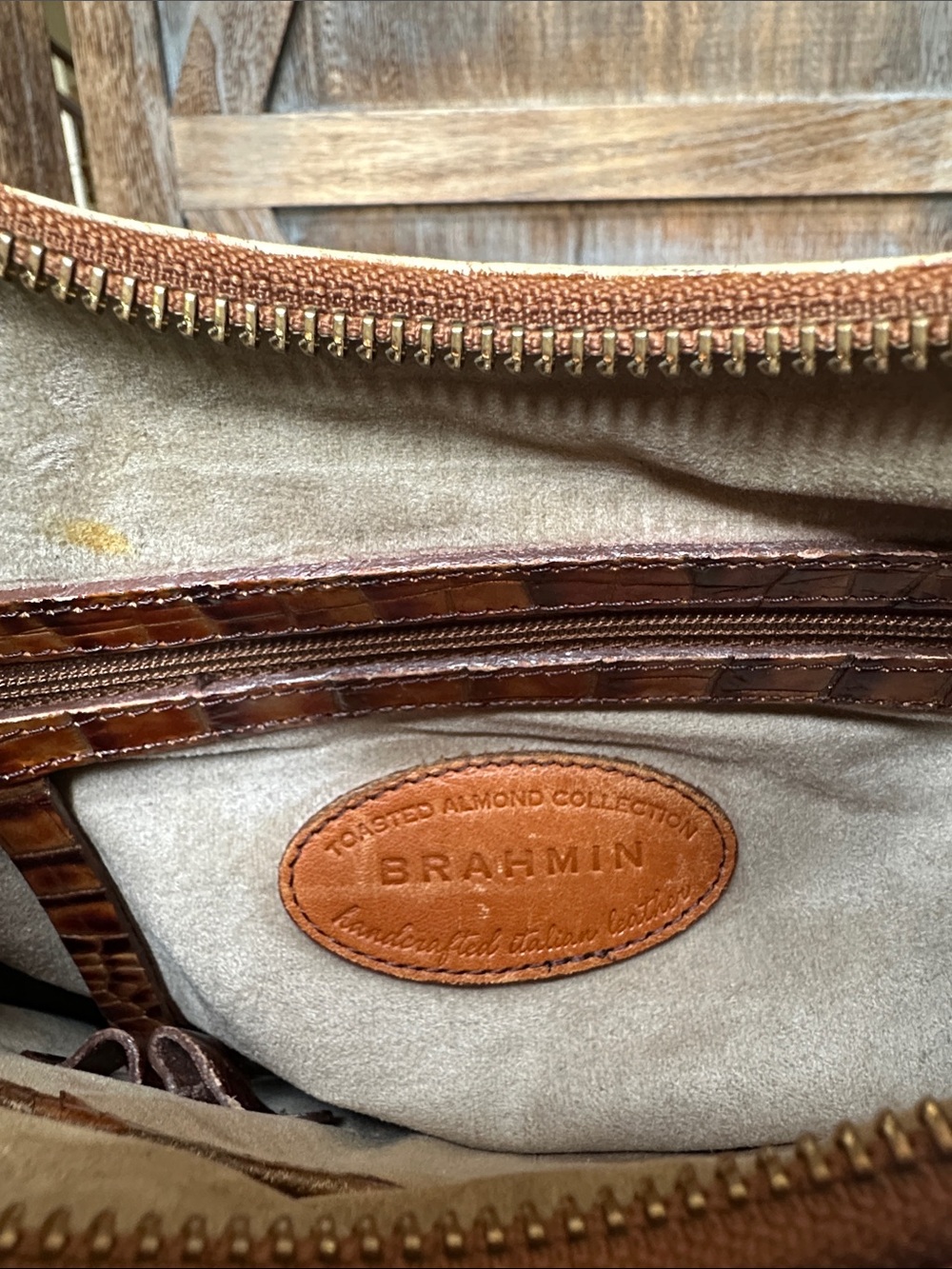 Brahmin Brown Croc-Embossed Shoulder Bag with Matching Wallet & Checkbook Cover - Picture 11 of 16